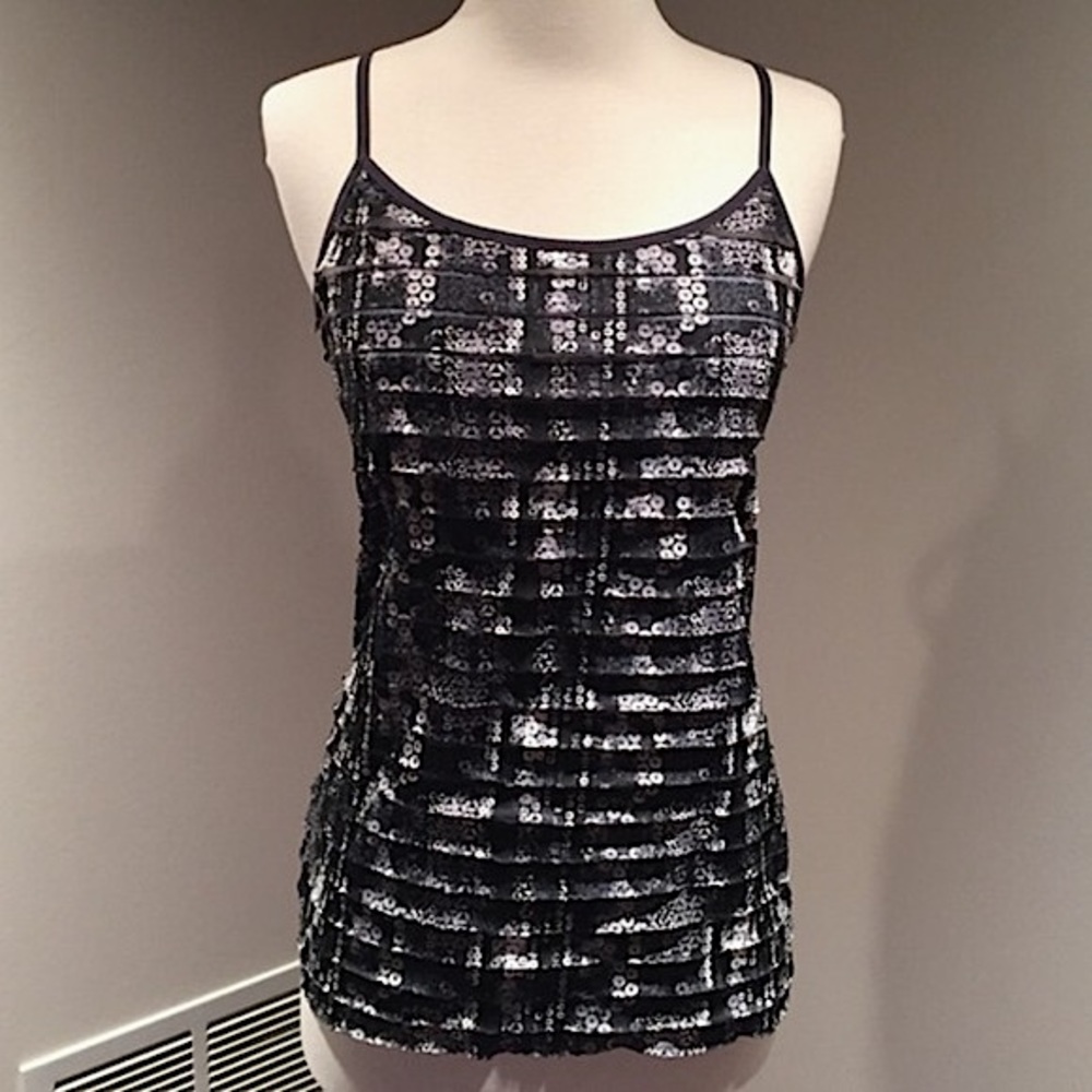 Energie Black & Gray Multi-layered
Tank Camisole Top